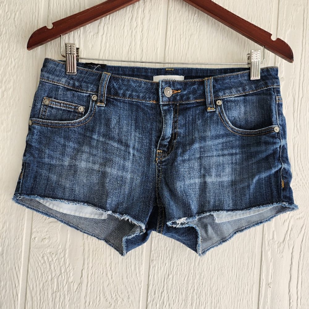 Talula womens denim short shorts size 28‎
